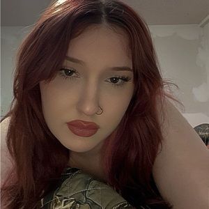 Meet your Posher, Savannah